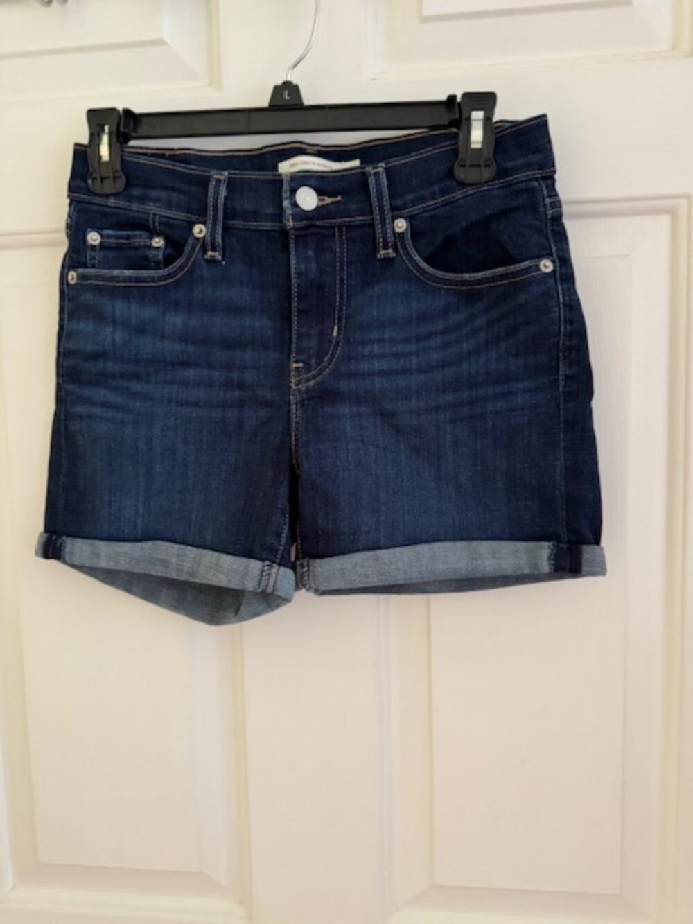 Levi’s Mid-Length Denim Shorts • 26 • Dark Wash • NWOT - Picture 1 of 7
